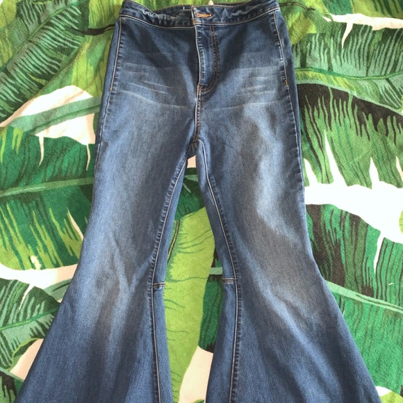 FREE PEOPLE JUST FLOAT ON FLARE JEANS SIZE 26 - Picture 3 of 10